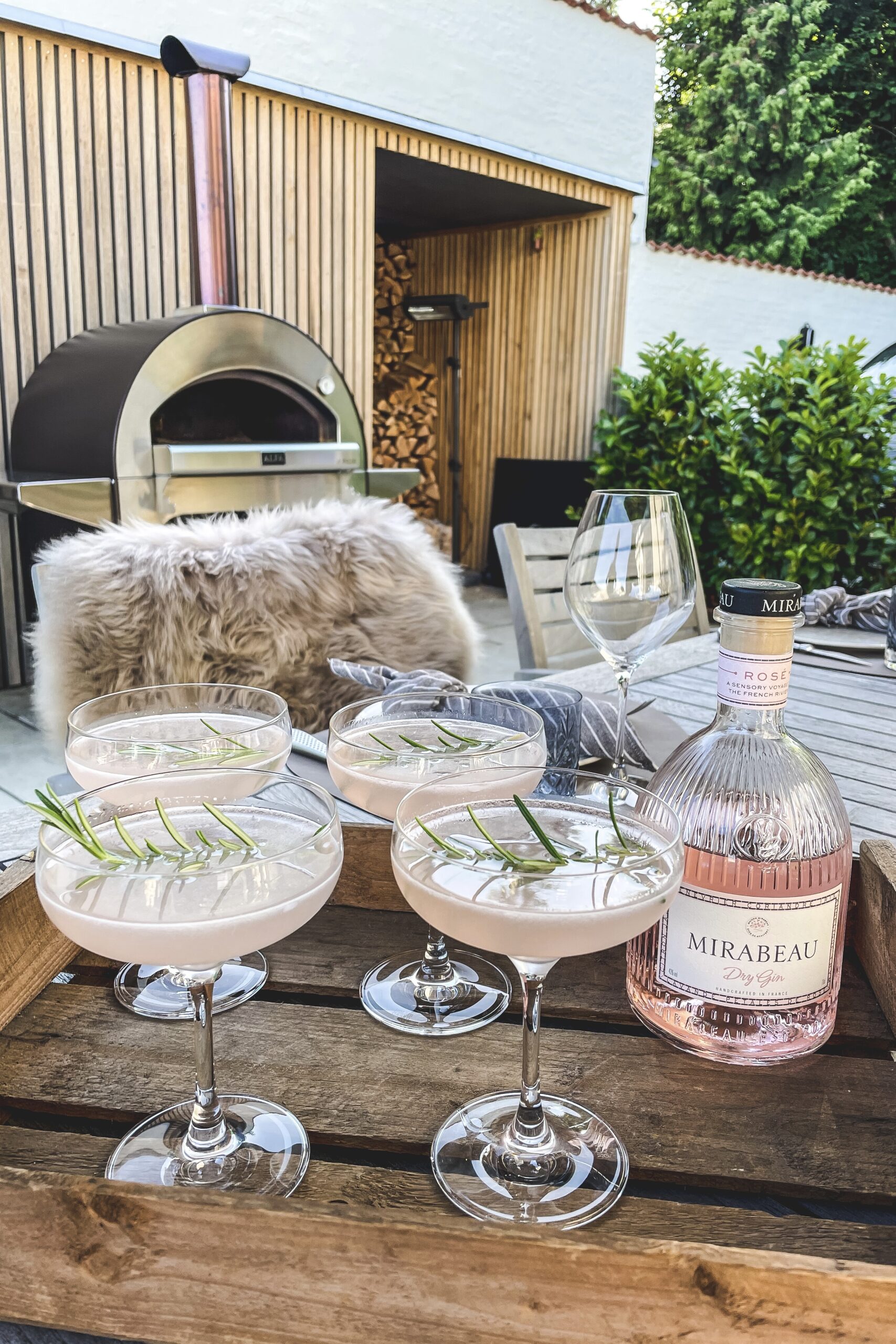 Rosé Gimlet - Opskrift på rosé cocktail med gin og lime