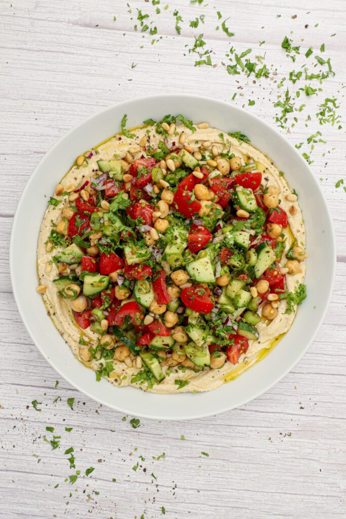Hummus salat - Opskrift på salat med hummus - Layered hummus