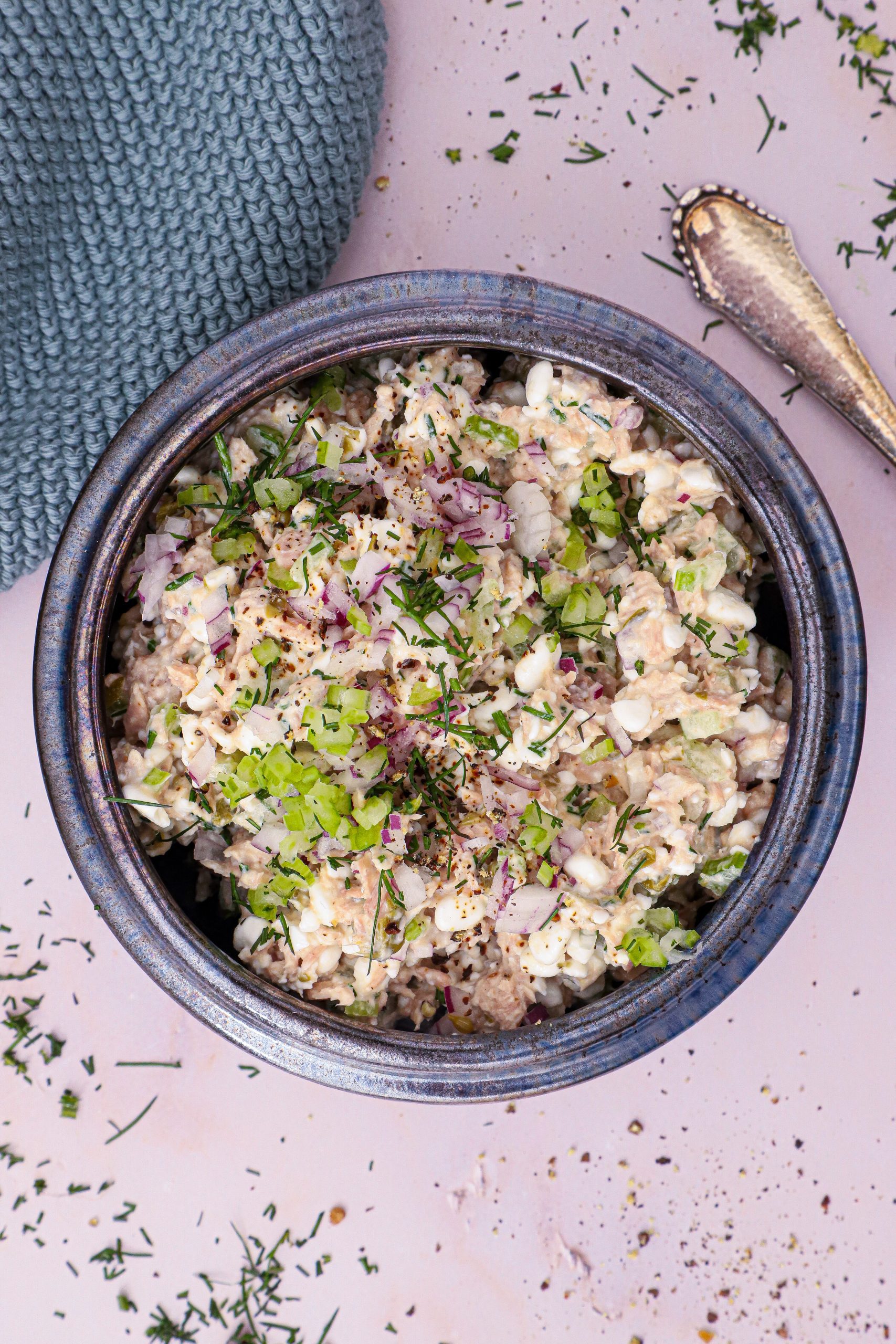 Tunsalat med hytteost - Opskrift på sundere tunsalat med hytteost