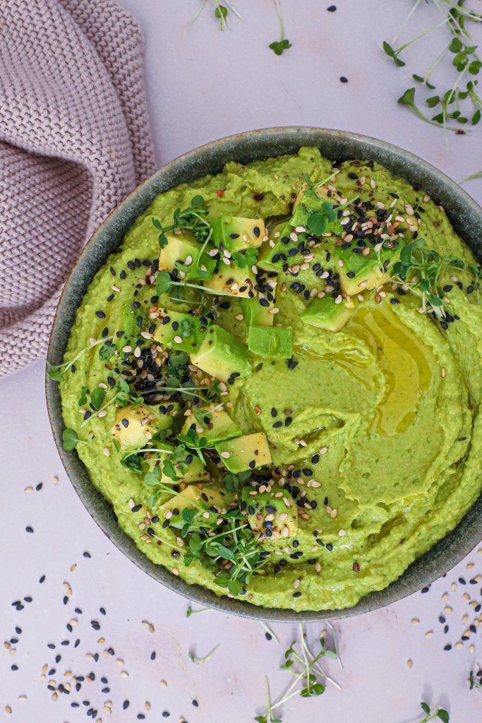 Avocado hummus - Opskrift på nem cremet avocado hummus