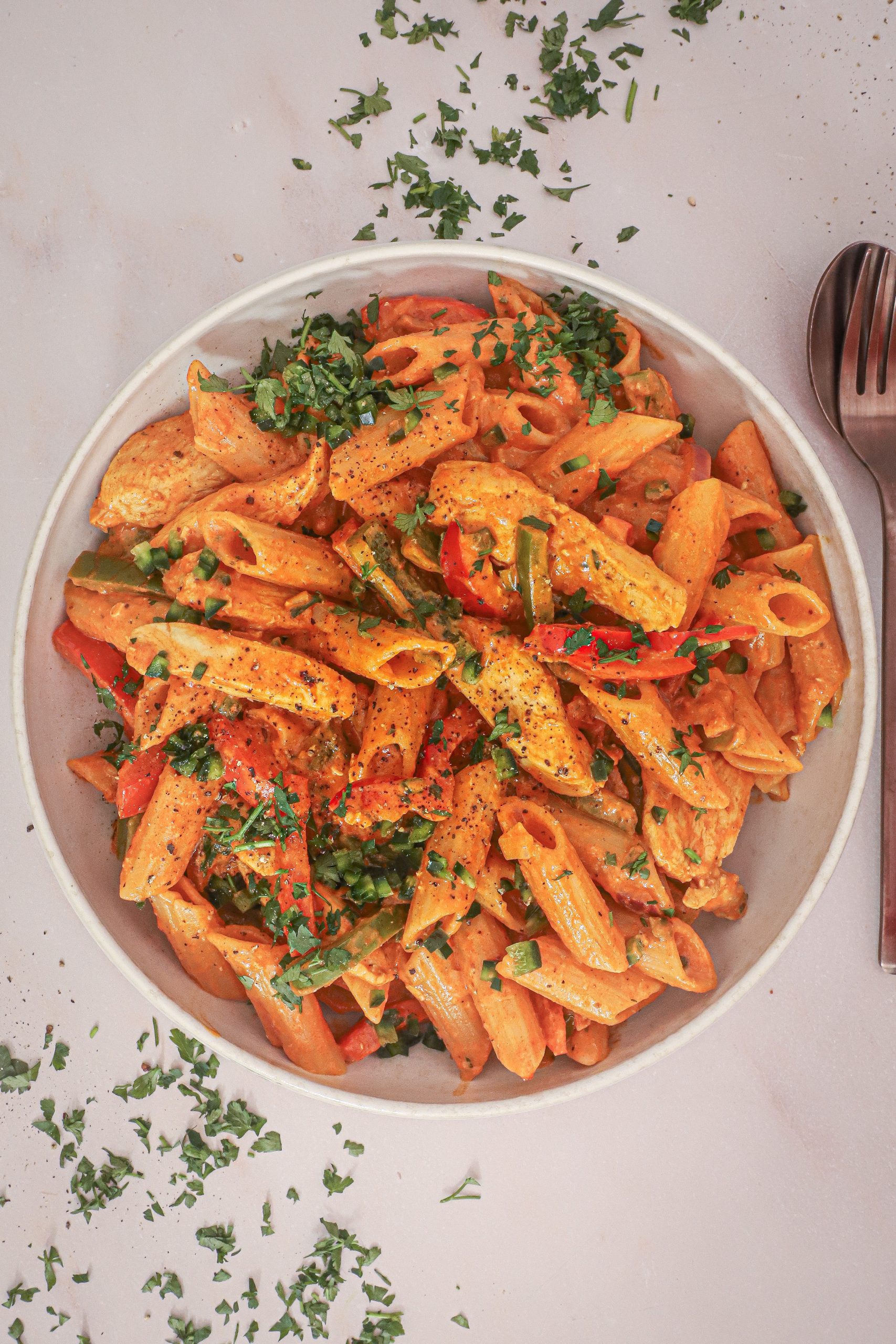Fajita pasta med kylling - Opskrift på fajita pastaret med kylling og grøntsager