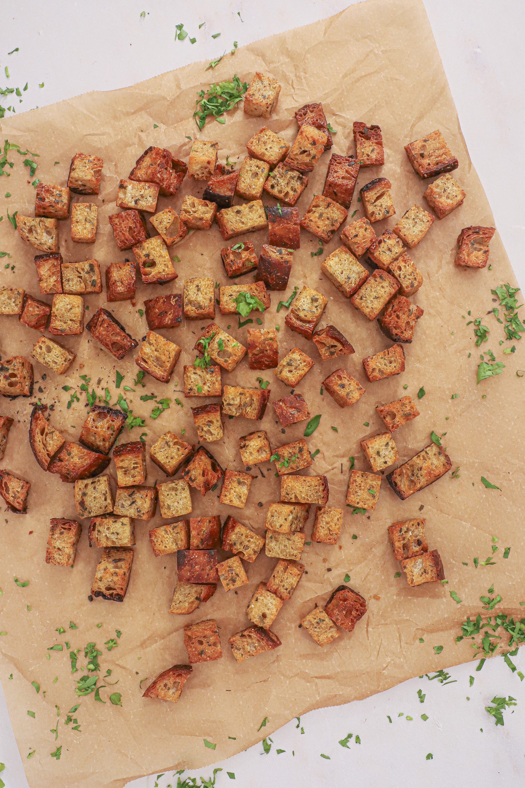 Brødcroutoner i Airfryer - Opskrift på croutoner i Airfryer