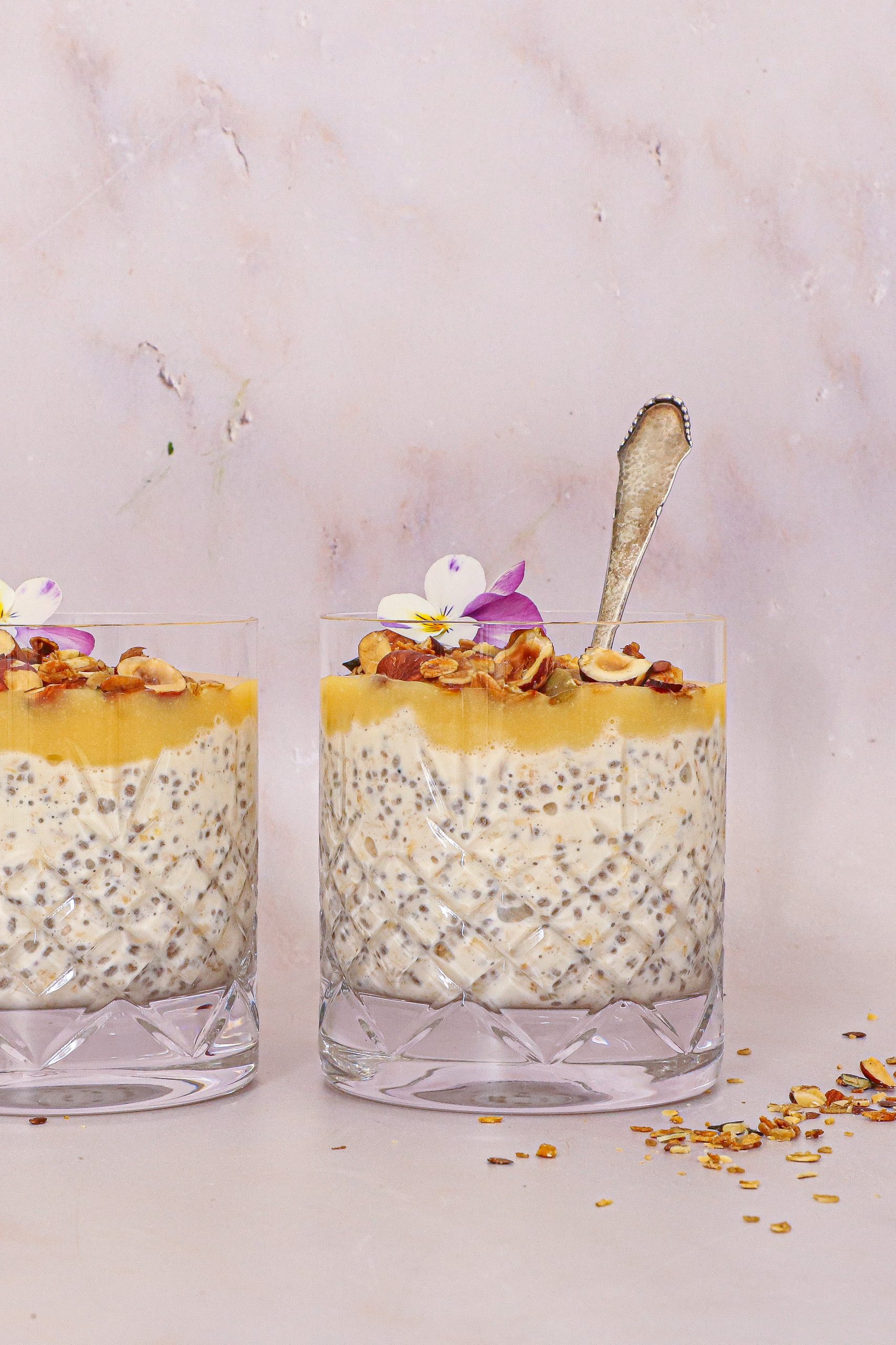 Overnight oats med citron og lemon curd - Køleskabsgrød