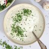Hvidløgsdressing - Opskrift på nem hvidløgsdressing
