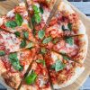 Hurtig, nem, lækker og luftig pizzadej