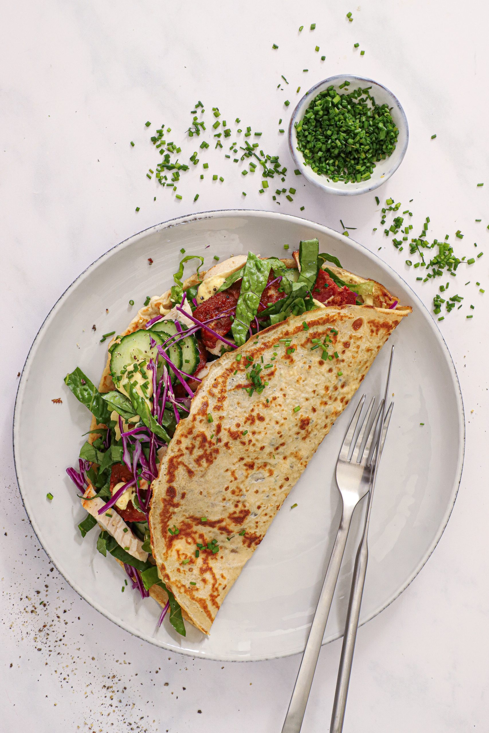 Madpandekager med kylling, bacon og karrydressing