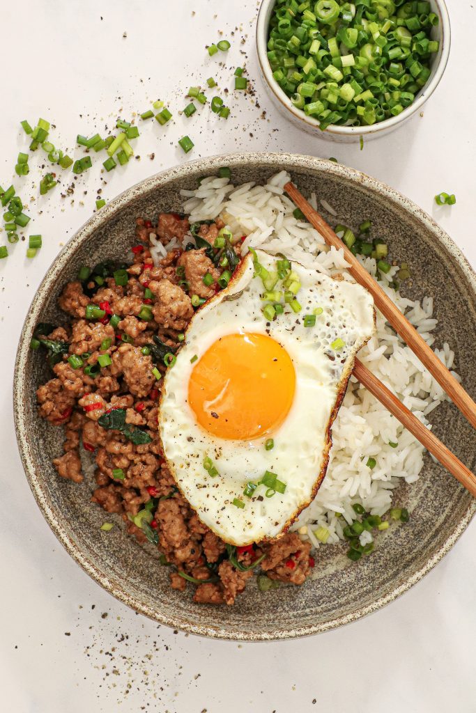 Pad Krapow - Stir fry med gris og basilikum