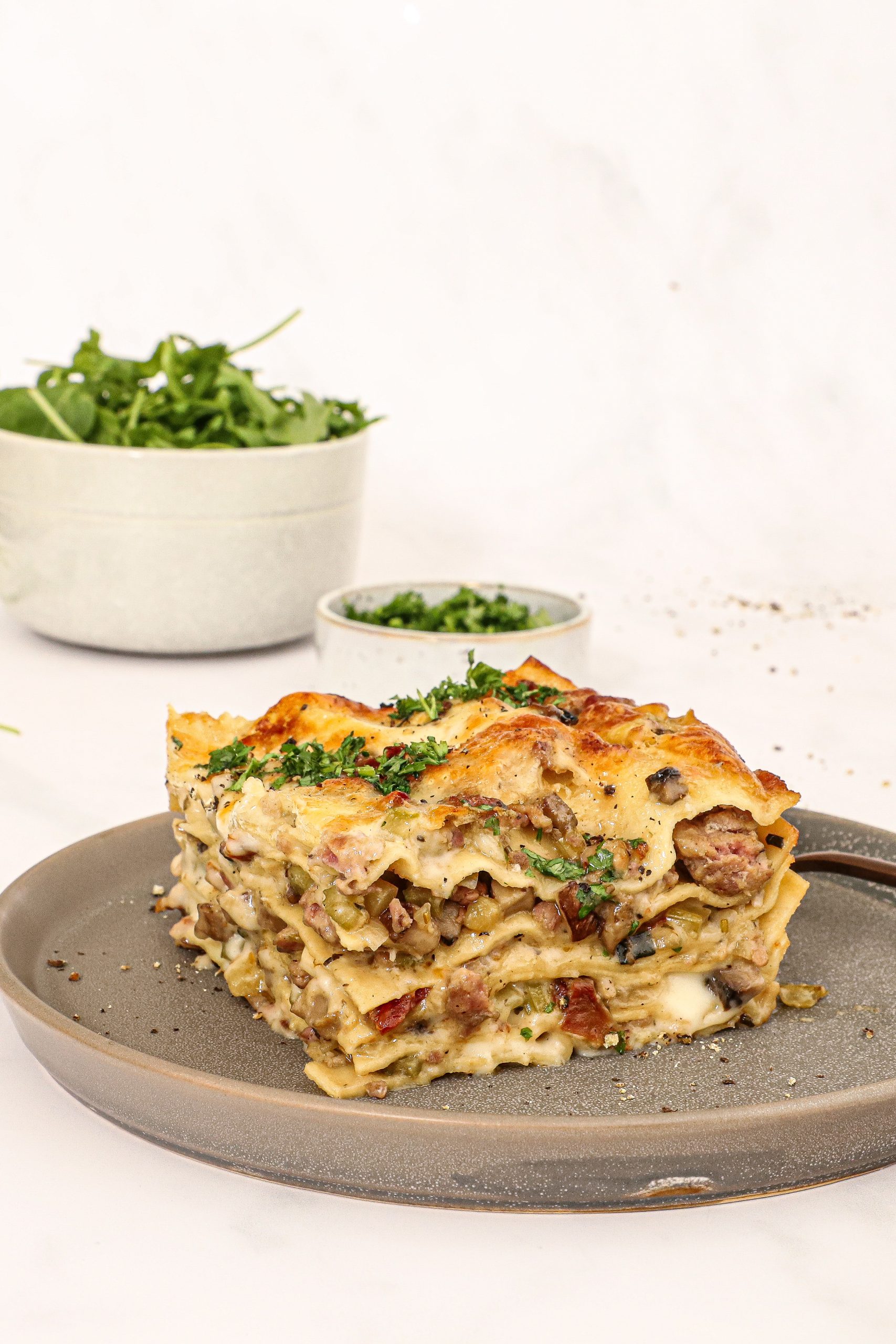 Lasagne med salsiccia og svampe