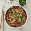 Asiatisk coleslaw - Asiatisk inspireret coleslaw med peanutbutter