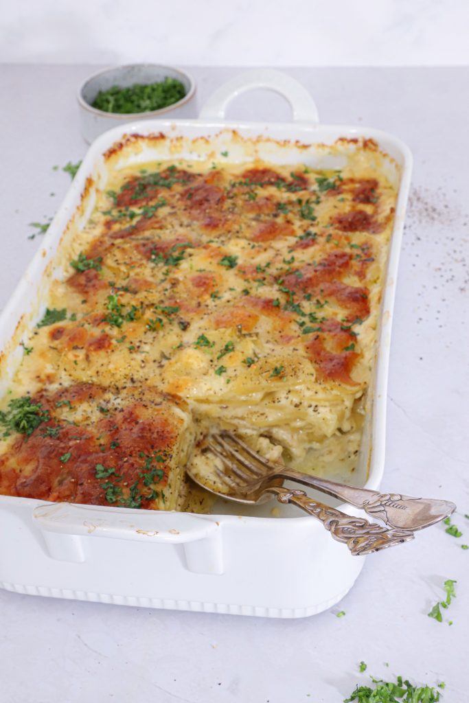 Flødekartofler med vesterhavsost og salvie - Pommes gratin dauphinois