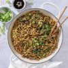 Nudler med hakket gris - Nem wok med hakket svinekød og nudler