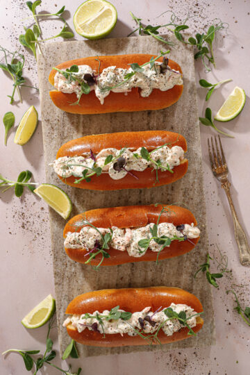 Skaldyrs hotdog - Hotdog med rejesalat