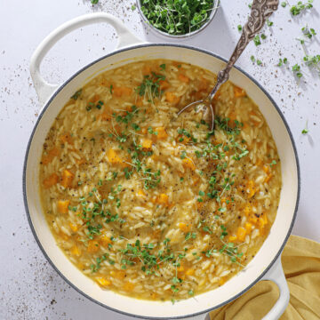 Cremet græskar orzo med hokkaido og parmesan - Nem pastaret